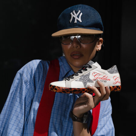 گلدن گوس (Golden goose)